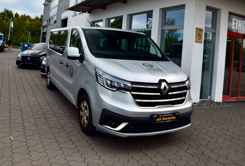 Renault Trafic 149.900 km 25.585 € Lauenau 31867