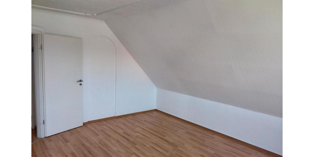 Dachgeschoßwohnung Garbsen Berenbostel - 2 Zimmer, 51 m&sup2;, 122.000&euro; | Angebot:27122055