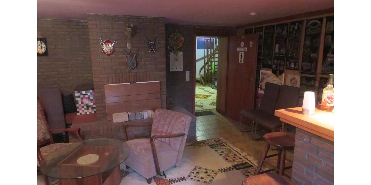 Einfamilienhaus Hildesheim Himmelsthür - 9 Zimmer, 210 m&sup2;, 535.000&euro; | Angebot:26755086