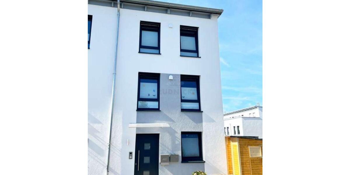 Reihenendhaus mit Dachterrasse zu verkaufen 4.5 zimmer