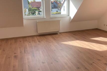 Wohnung Giesen - 3 Zimmer, 74 m&sup2;, 660&euro; | Angebot:27556476
