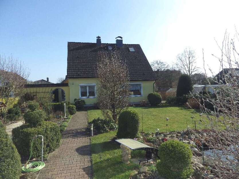 Haus zum Kaufen in Kleinburgwedel 735.000 € 110 m²