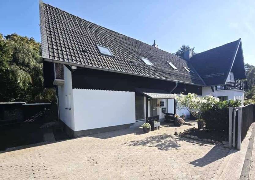 Haus zum Kaufen in Hannover Bothfeld 750.000 € 230 m² 10 zimmer