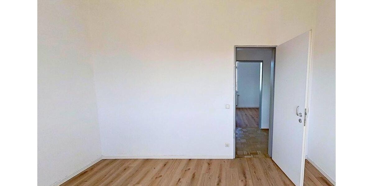 Dachgeschoßwohnung Hannover Döhren-Wülfel - 3 Zimmer, 72 m&sup2;, 737&euro; | Angebot:25499927