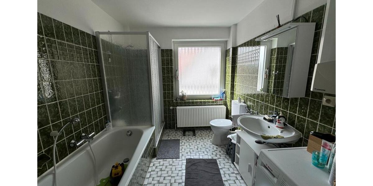 Etagenwohnung Hannover Herrenhausen-Stöcken - 3 Zimmer, 104 m&sup2;, 1.050&euro; | Angebot:27625415
