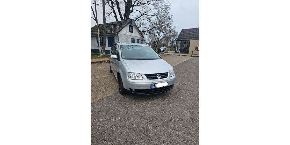 VW Touran 157.000 km 3.200 &euro; Hannover 30167