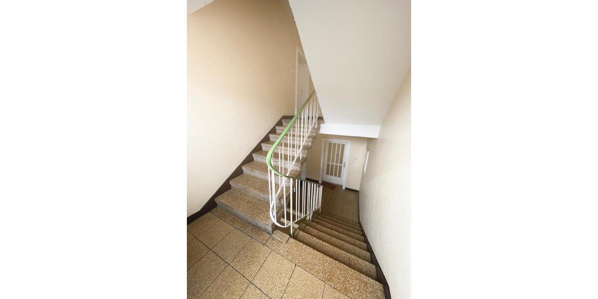 Mehrfamilienhaus mit 10 Wohnungen und Gewerbeeinheit zimmer