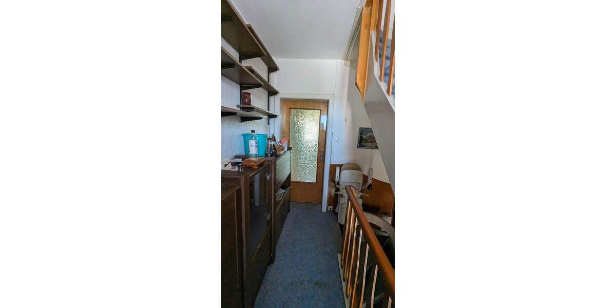 Renovierungsbedürftiges Haus mit viel Potential in Weetzen zu Verkaufen 8 zimmer