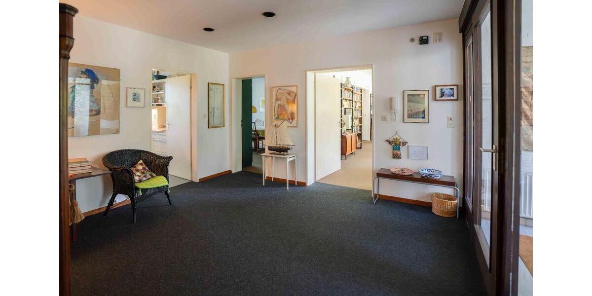 Einfamilienhaus Langenhagen - 11 Zimmer, 357 m&sup2;, 790.000&euro; | Angebot:26711161
