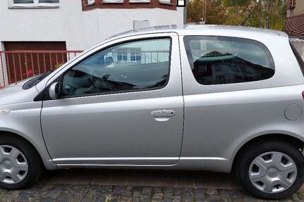 Toyota Yaris 61.000 km 3.800 &euro; Hannover 30519