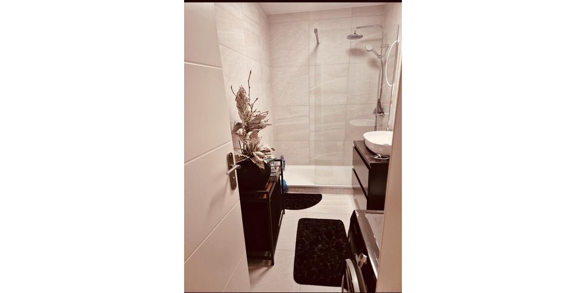 2 Zimmer mit Balkon und Lift, Fußbodenheizung 2 zimmer