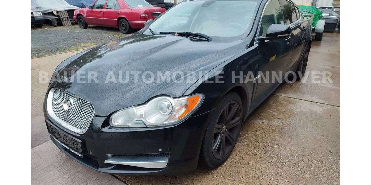 Jaguar XF 301.128 km 2.499 € Hannover 30419