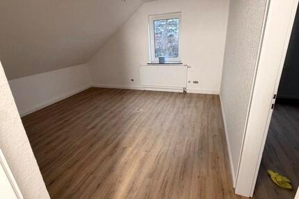 Wohnung Barsinghausen - 3 Zimmer, 65 m&sup2;, 600&euro; | Angebot:26099718