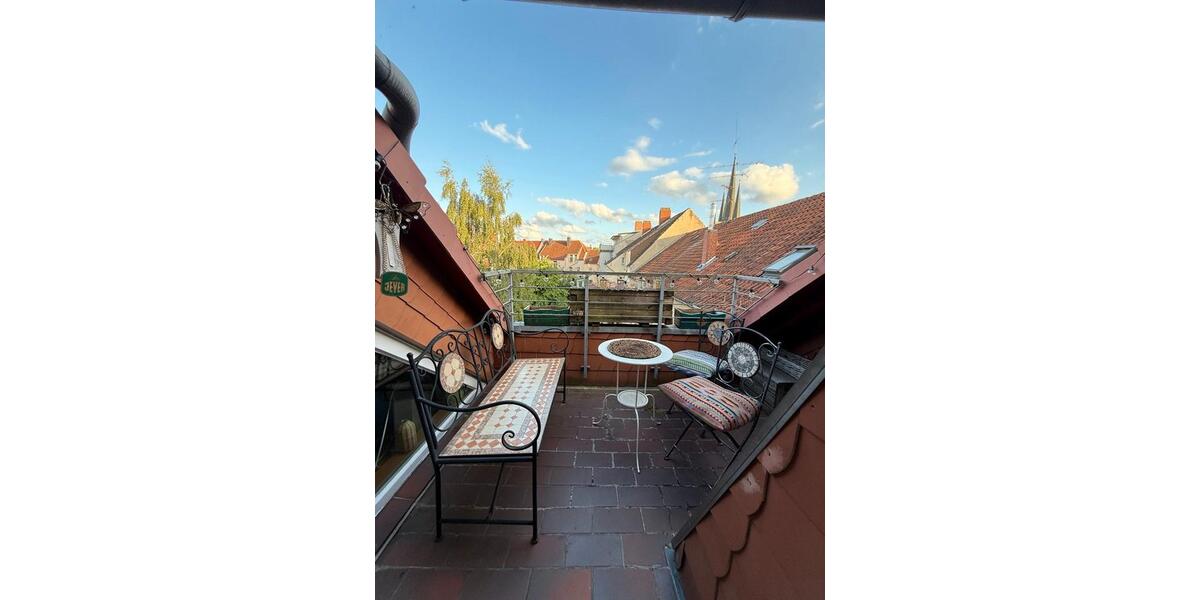 Dachgeschoßwohnung Hannover Linden-Limmer - 1.5 Zimmer, 70 m&sup2;, 950&euro; | Angebot:26277715
