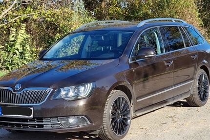 Skoda Superb 183.000 km 9.399 &euro; Algermissen 31191