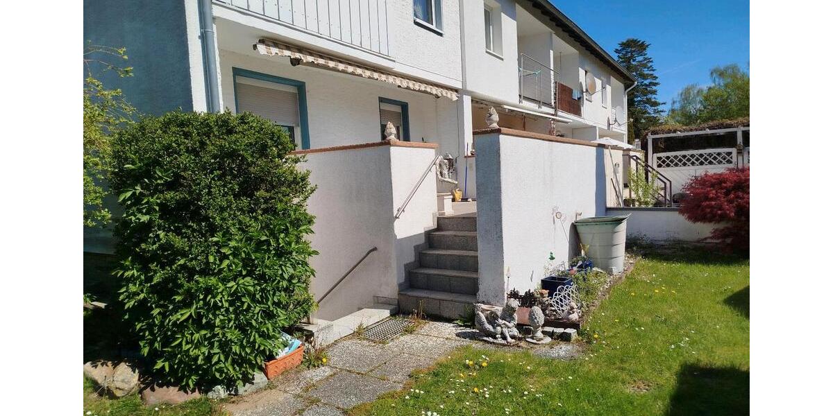 Reihenhaus Giesen - 5 Zimmer, 110 m&sup2;, 239.000&euro; | Angebot:26409092