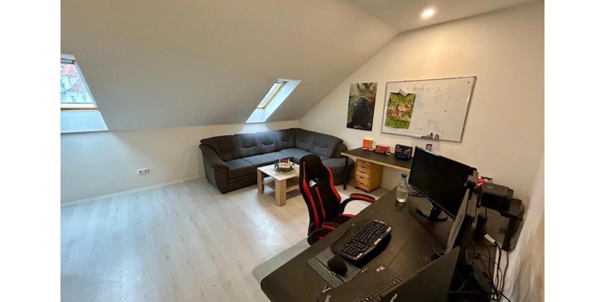 Dachgeschoßwohnung Hannover Nord - 2 Zimmer, 57 m&sup2;, 640&euro; | Angebot:25101020