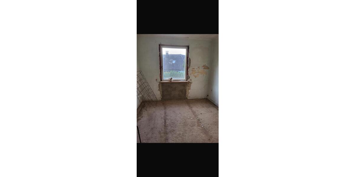 Einfamilienhaus Hannover Linden-Limmer - 25 Zimmer, 350 m&sup2;, 50.000&euro; | Angebot:26300004