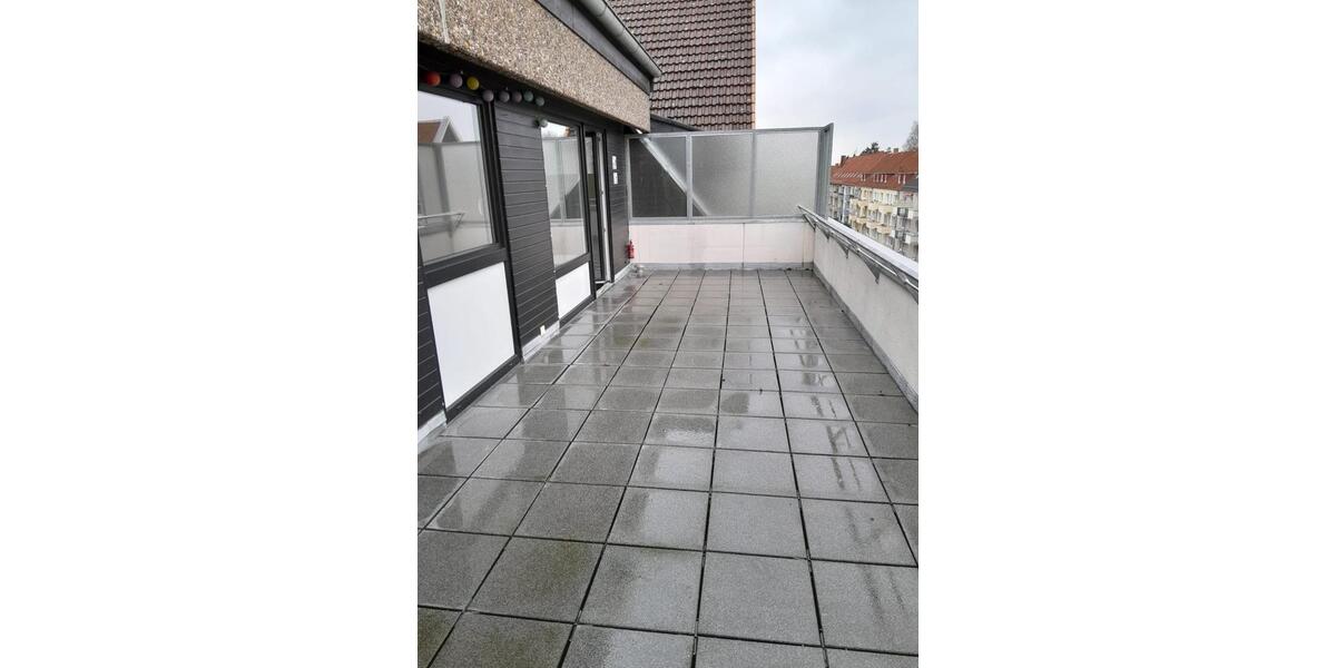 Penthouse 3-Zimmer-Wohnung in Hannover-Stöcken mit Südbalkon 3 zimmer