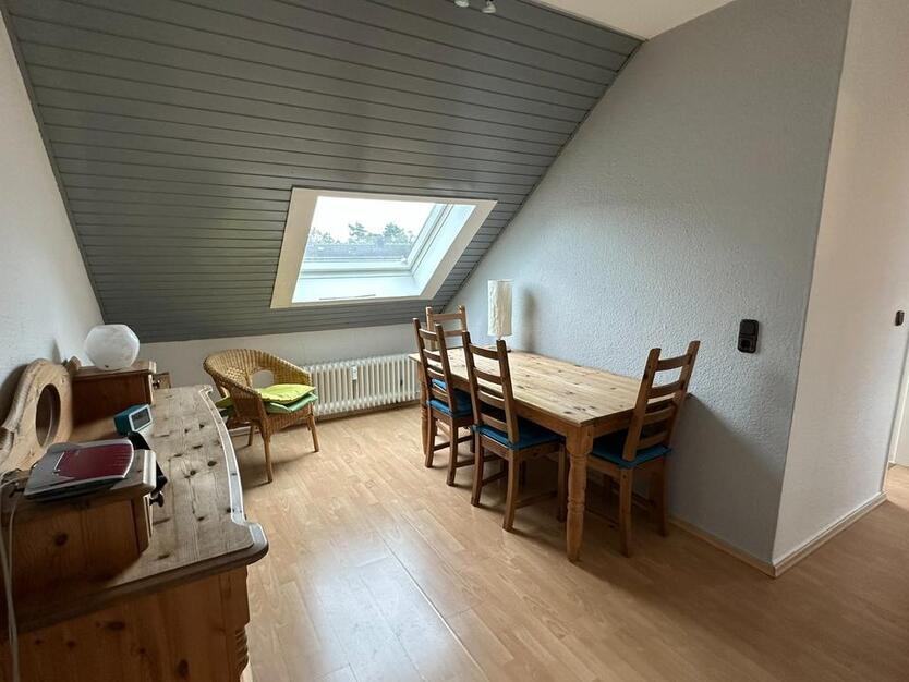 3-Zi Dachgeschoss Eigentumswhg. m. Balkon in Lgh Krähenwinkel
