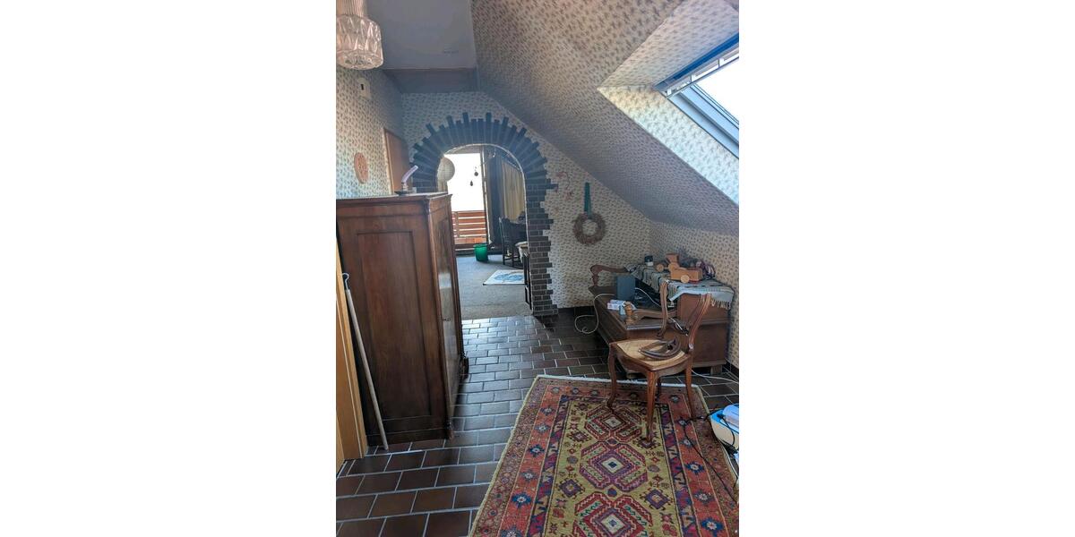 Einfamilienhaus Bad Münder am Deister - 5 Zimmer, 180 m&sup2;, 2.000&euro; | Angebot:27533348