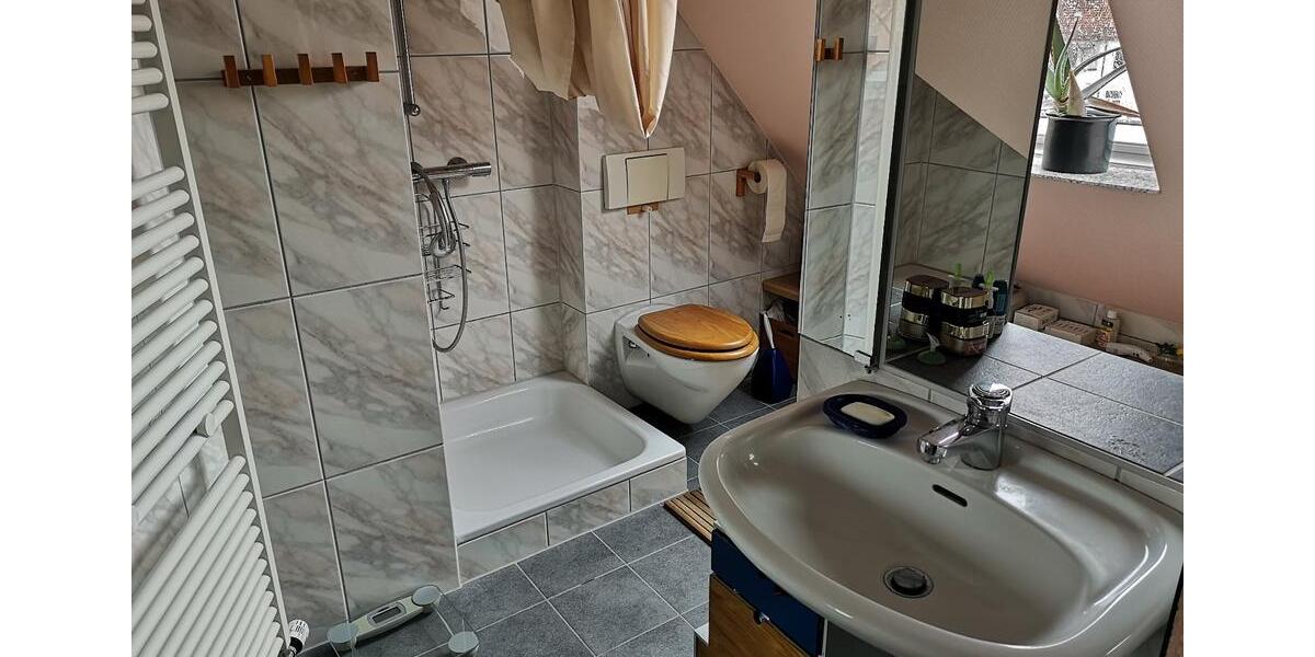 Individuelle Dachgeschosswohnung Nähe Stephansplatz, Südstadt 4 zimmer