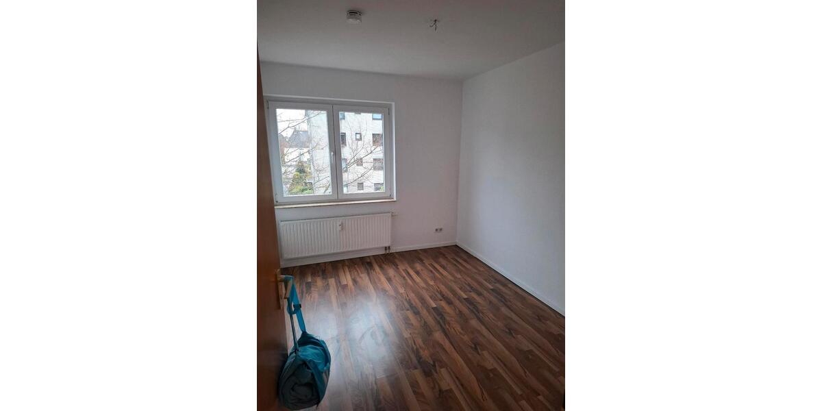Etagenwohnung Seelze - 4 Zimmer, 95 m&sup2;, 255.000&euro; | Angebot:27270751