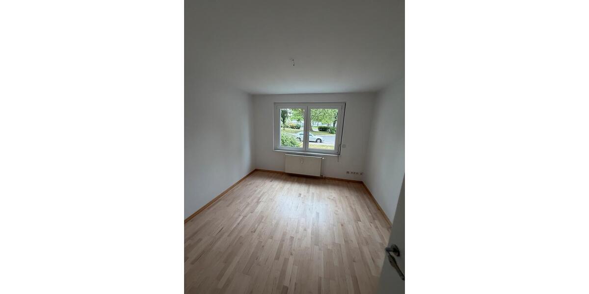 Etagenwohnung Hannover Herrenhausen-Stöcken - 3 Zimmer, 79 m&sup2;, 270.000&euro; | Angebot:26834497