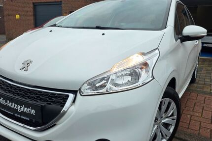 Peugeot 208 74.000 km 4.990 &euro; Garbsen 30827