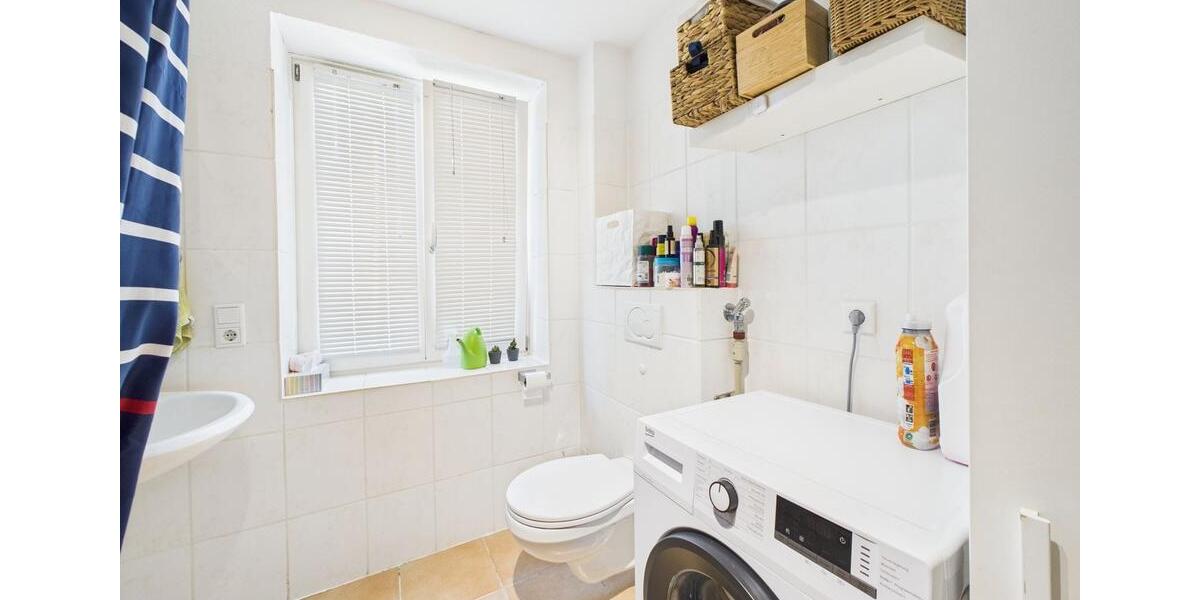 Wohnen im Grünen – möbl. 3-Zi.-Wohnung m. Waldblick in Hildesheim 3 zimmer