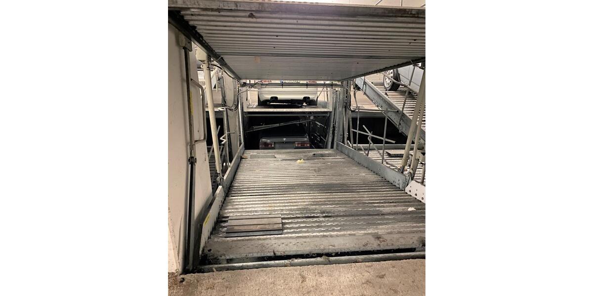 Garagen / Stellplätze Hannover Herrenhausen-Stöcken - 45&euro; | Angebot:24553511