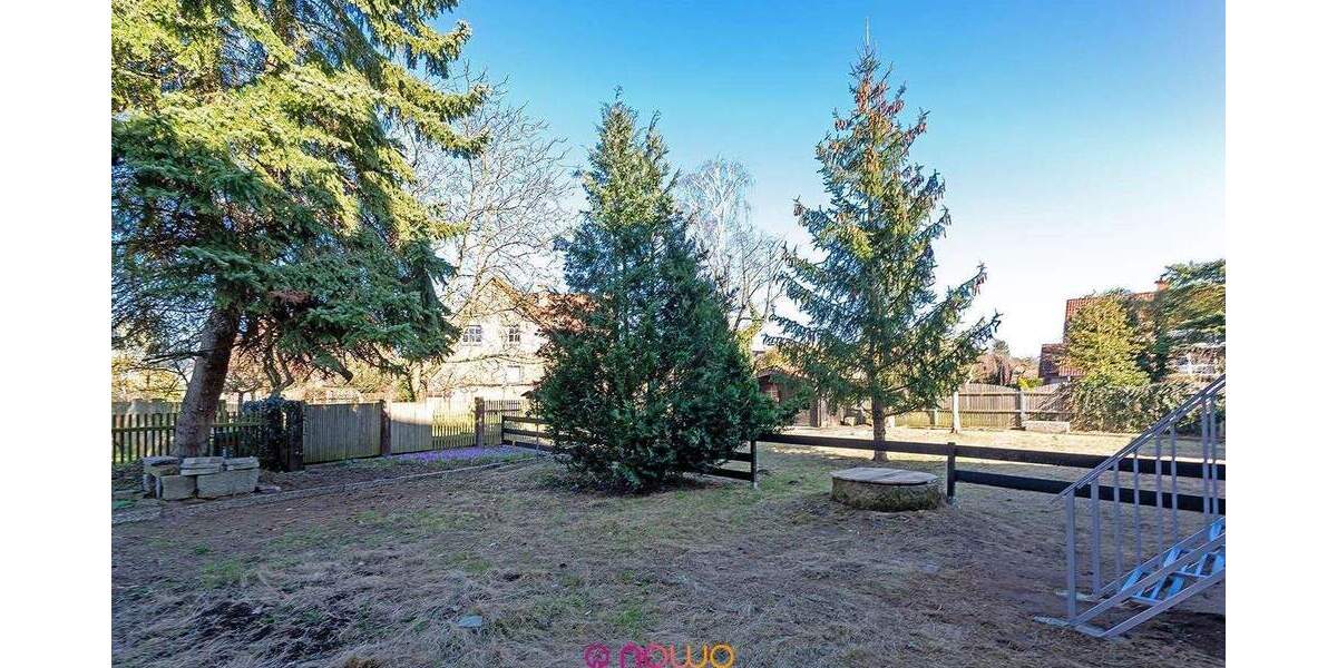 Mit den (Groß)Eltern unter einem Dach? Gartenanteil und 2 Garagen inklusive! 7 zimmer