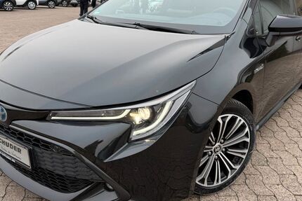 Toyota Corolla 56.200 km 22.900 &euro; Hildesheim 31137