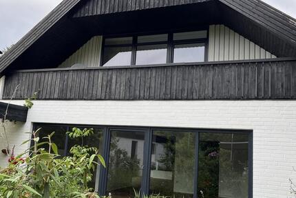 Großartiges Ein-Familie-Haus mit EinliegerWohnung in Schloß Ricklingen zu vermieten