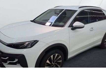 VW T-Roc 2.434 km 27.290 &euro; Hannover 30655