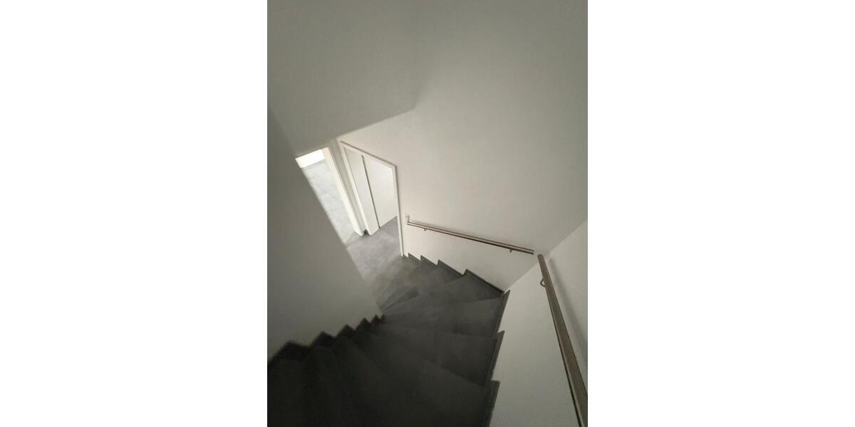 Reihenhaus Burgdorf - 5 Zimmer, 180 m&sup2;, 1.650&euro; | Angebot:25422910