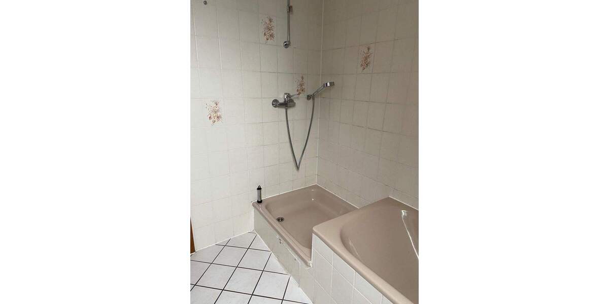 Etagenwohnung Garbsen Berenbostel - 2 Zimmer, 82 m&sup2;, 170.000&euro; | Angebot:24911255