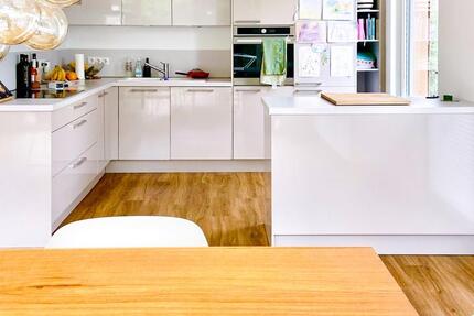 Haus Isernhagen - 4 Zimmer, 140 m&sup2;, 1.845&euro; | Angebot:27607100