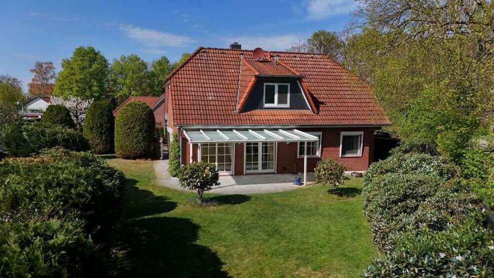 Haus zum Kaufen in Burgwedel 599.000 € 147 m²