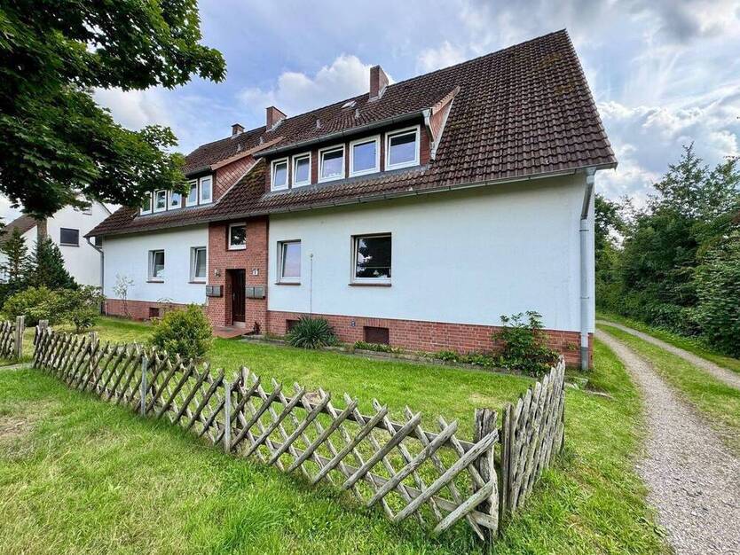 Solides 4-Parteienhaus in Lindwedel