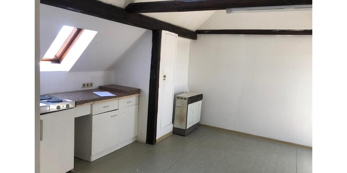 Dachgeschoßwohnung Sarstedt - 1.5 Zimmer, 32 m&sup2;, 340&euro; | Angebot:25178292