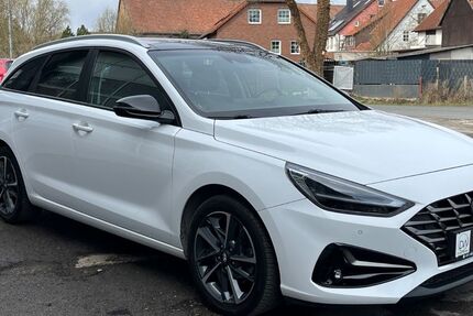 Hyundai i30 119.970 km 12.690 &euro; Springe 31832