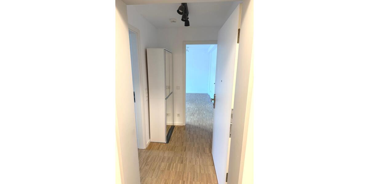 Erdgeschoßwohnung Hannover Vahrenwald-List - 1 Zimmer, 34 m&sup2;, 561&euro; | Angebot:24781648