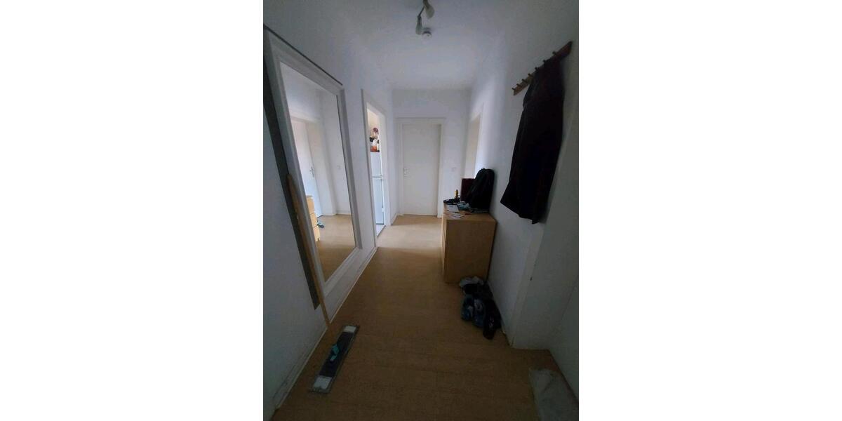 22qm² Zimmer in 3 Mann WG zum 01.01.2026 1 zimmer