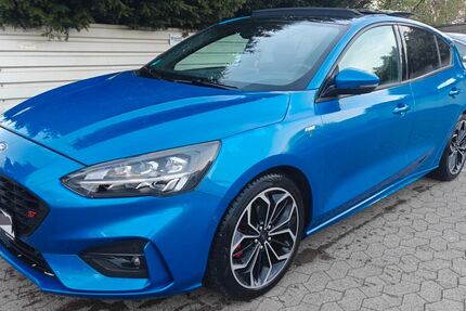 Ford Focus 33.550 km 16.499 &euro; Langenhagen 30855