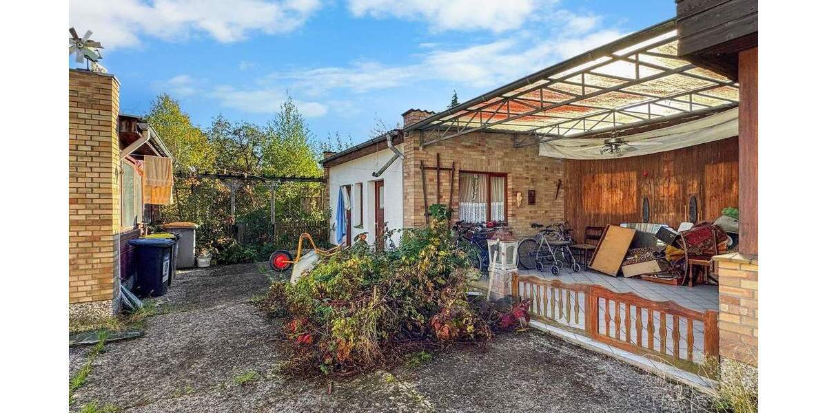 Doppelhaushälfte Hannover Mittelfeld - 5 Zimmer, 100 m&sup2;, 125.000&euro; | Angebot:25195906