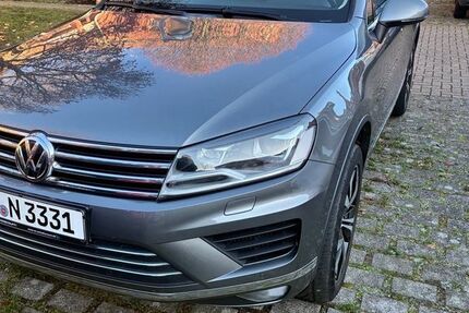 VW Touareg 212.000 km 18.900 &euro; Hannover 30457