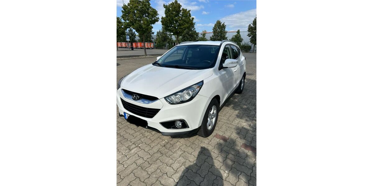 Hyundai ix35 215.000 km 7.770 € Hannover 30163
