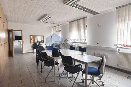 Gewerbeobjekt Garbsen Berenbostel - 3 Zimmer, 110 m&sup2;, 1.090&euro; | Angebot:25733815