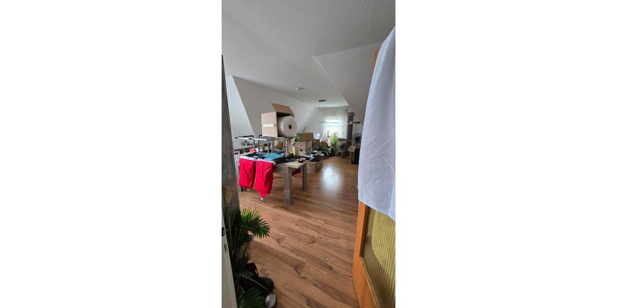 Dachgeschoßwohnung Barsinghausen - 3 Zimmer, 78 m&sup2;, 169.999&euro; | Angebot:25977644